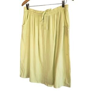 Size L – BFA Classics Butter Yellow Cotton Midi Skirt w/ Pockets